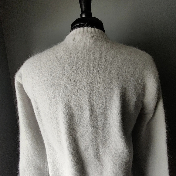 Kut from the Kloth Light Purple Crewneck Sweater - Picture 4 of 4